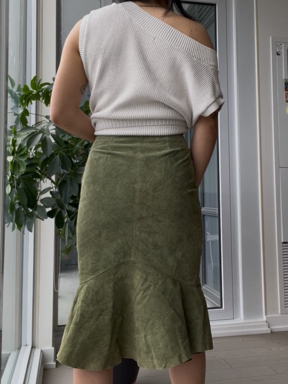 Vintage Danier Olive Suede Flared Midi Skirt - Picture 6 of 7